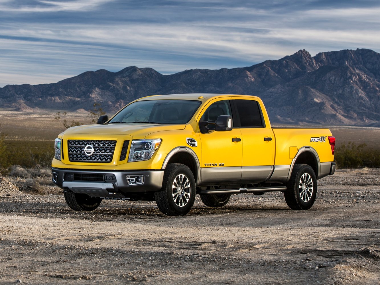 Nissan Titan 2015 - 2016