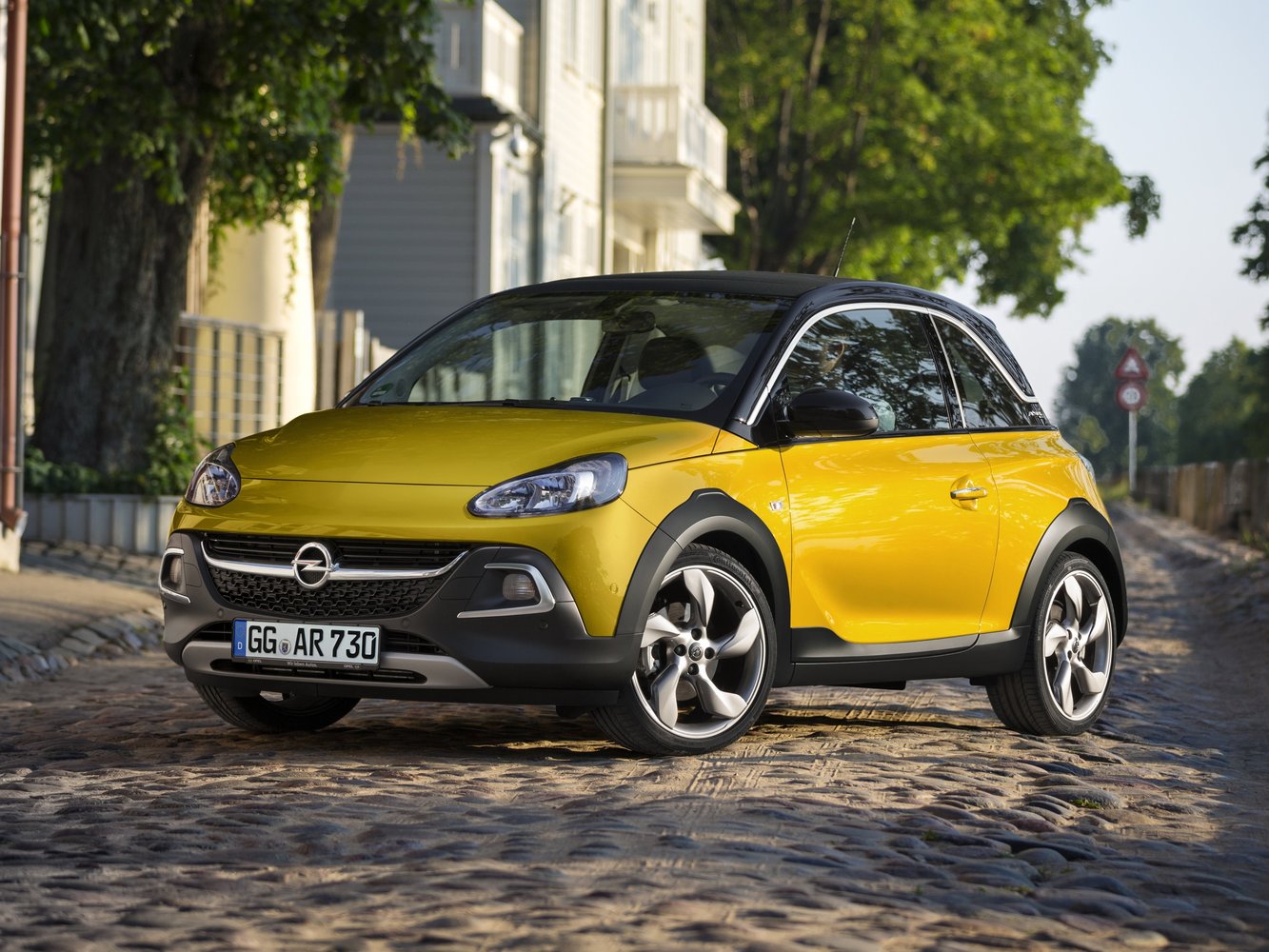 Opel Adam 2014 - 2016