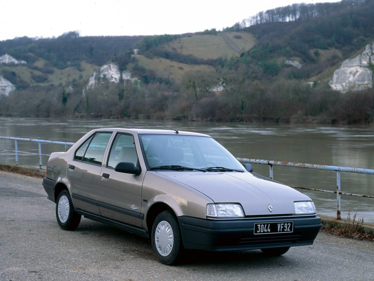 Renault 19 1988 - 1992