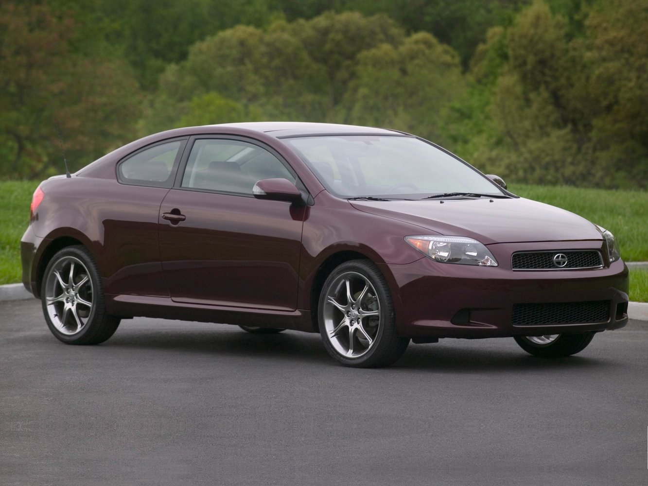 Scion tC 2004 - 2007