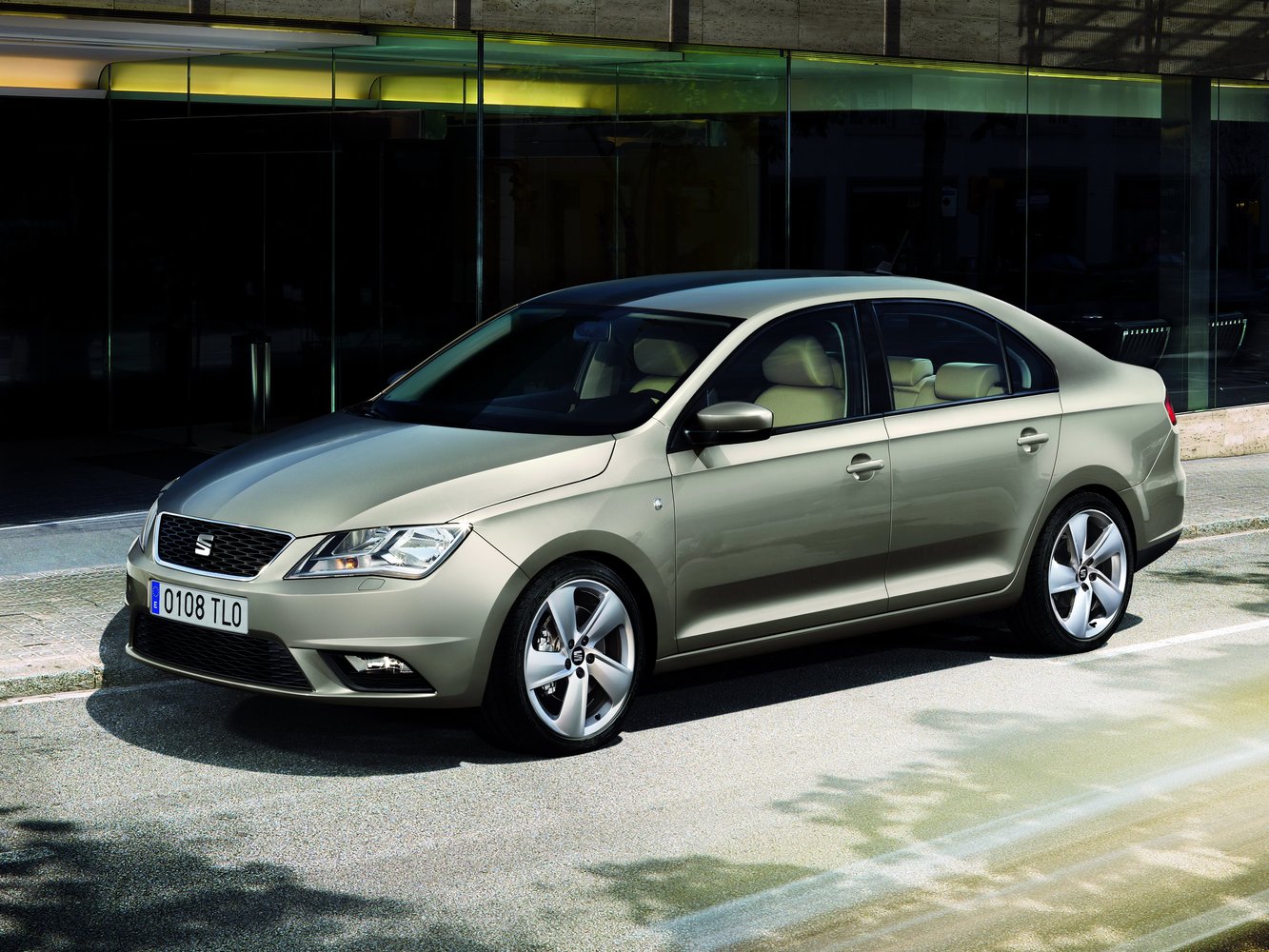 SEAT Toledo 2012 - 2016