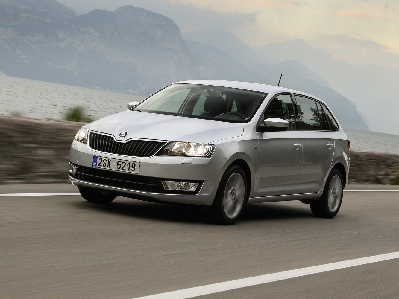 Skoda Rapid 2012 - 2016