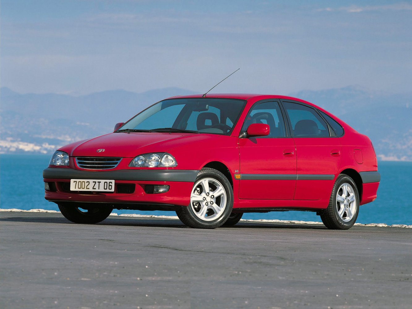 Toyota Avensis 1997 - 2000