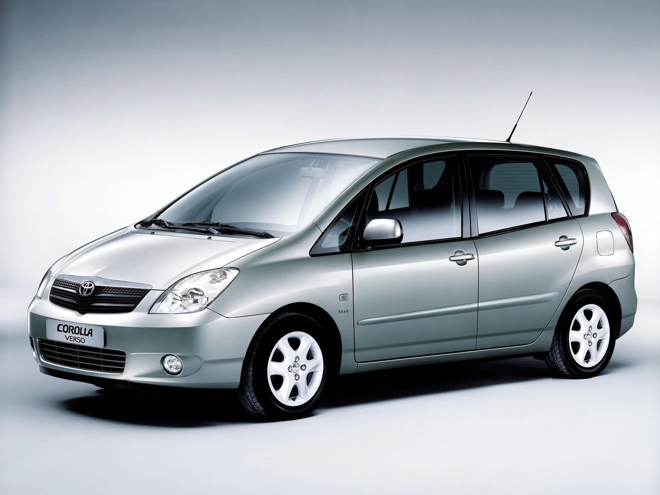 Toyota Corolla Verso 2001 - 2004