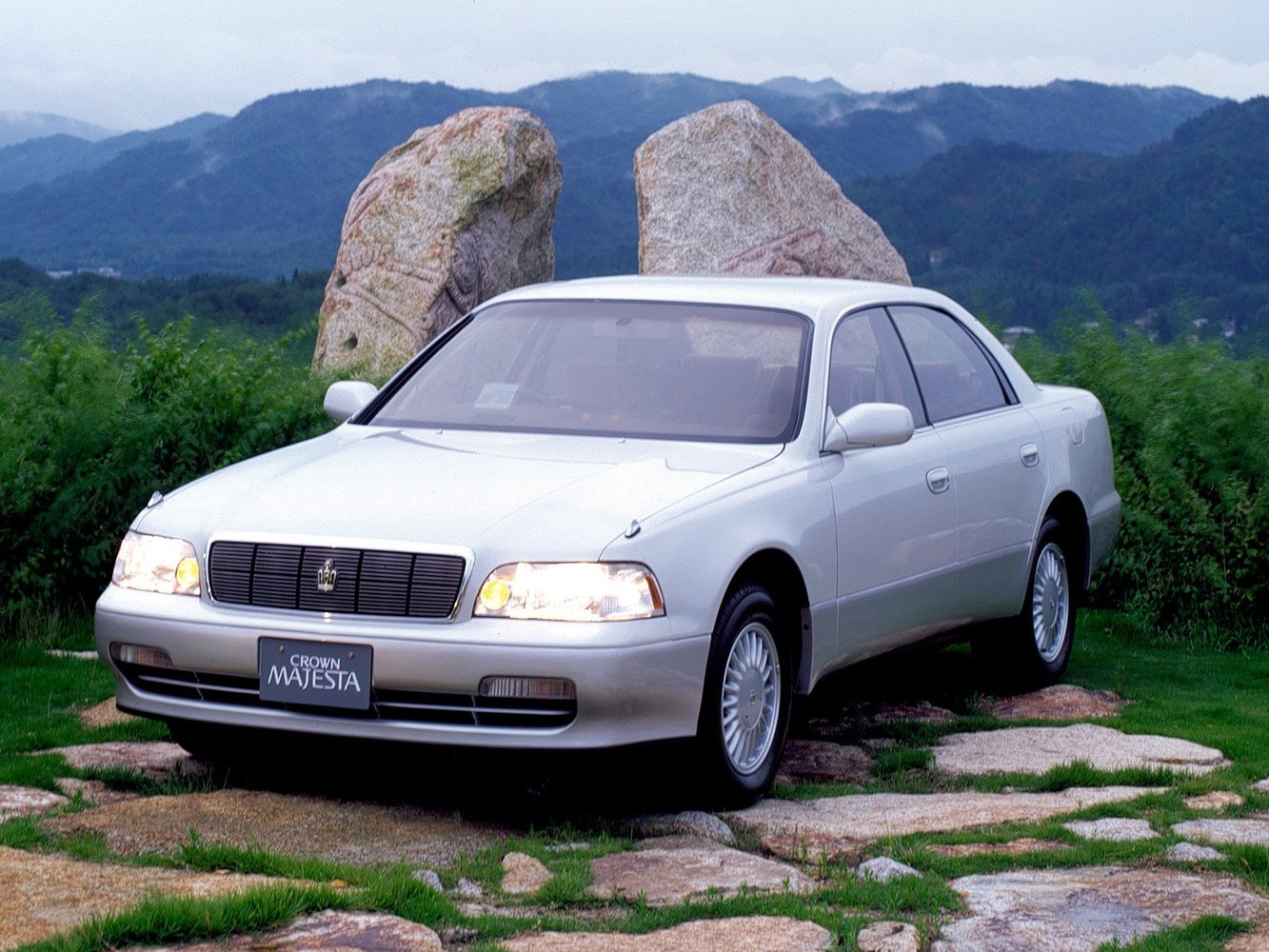 Toyota Crown Majesta 1991 - 1995