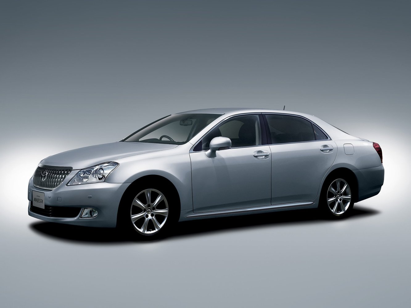 Toyota Crown Majesta 2009 - 2016