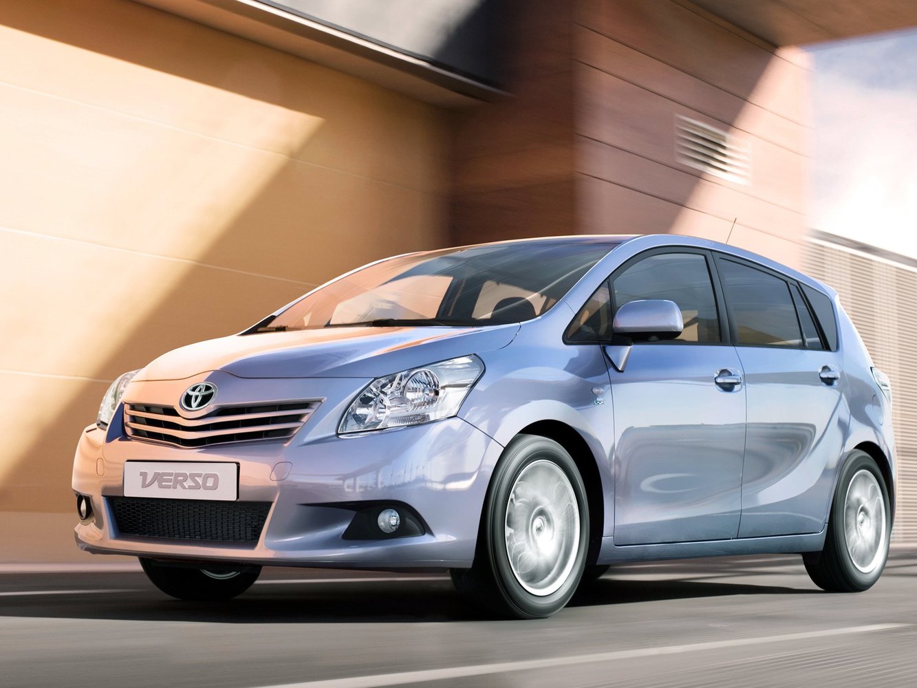Toyota Verso 2009 - 2012