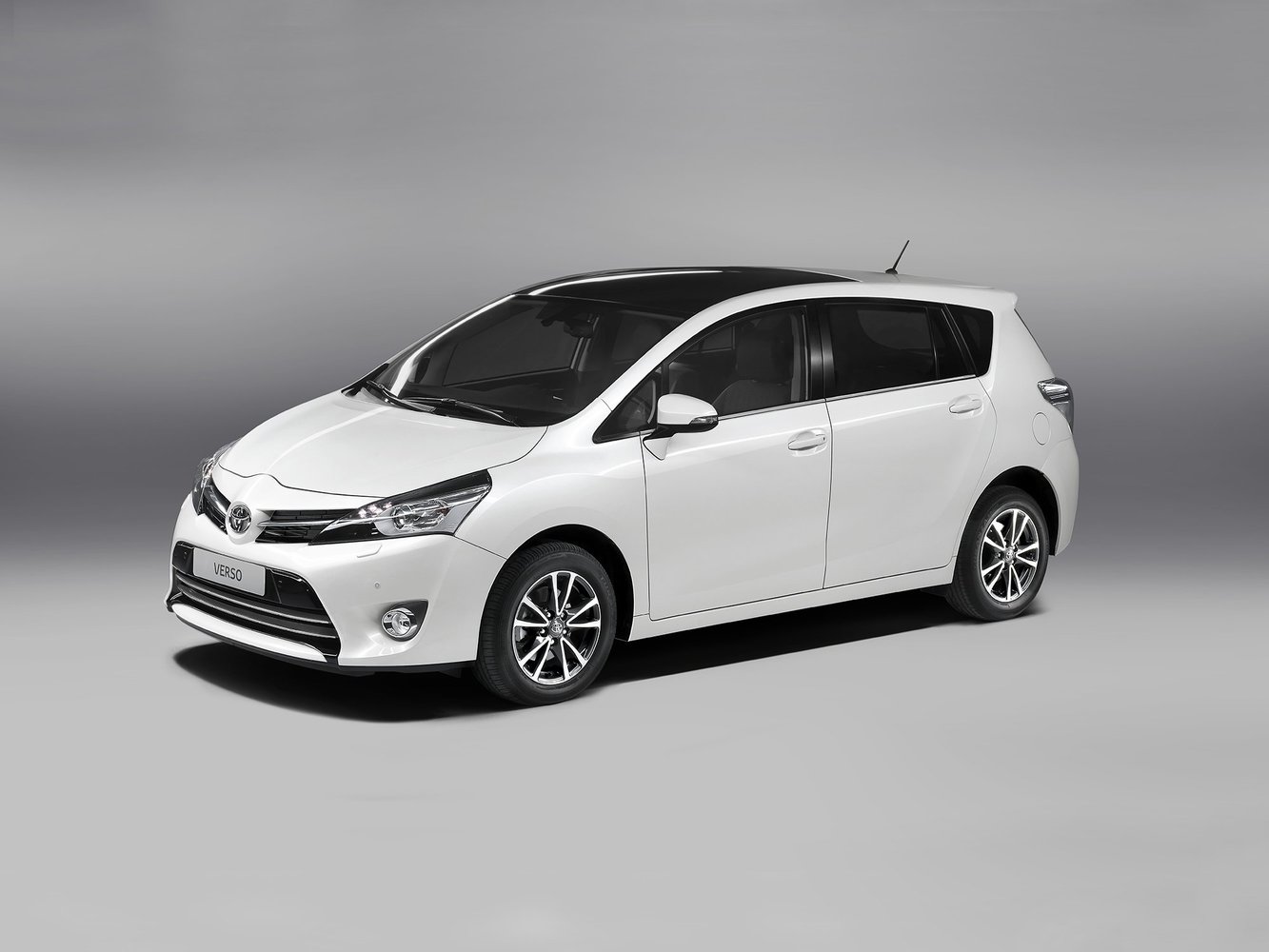 Toyota Verso 2012 - 2016