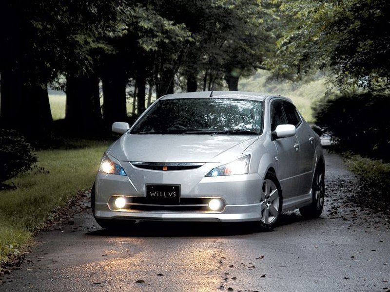 Toyota WiLL 2001 - 2004