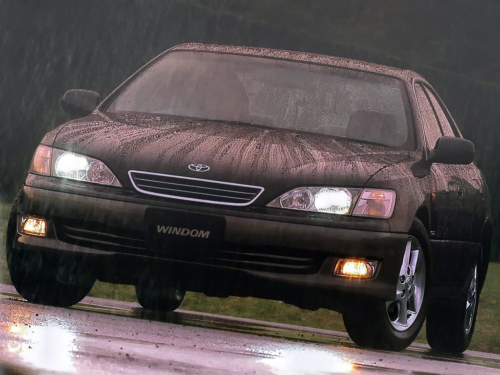 Toyota Windom 1999 - 2001