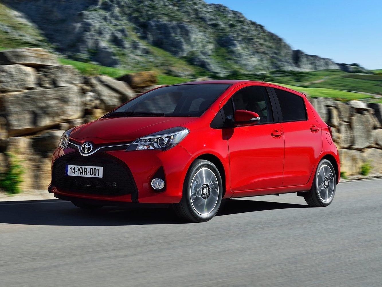 Toyota Yaris 2014 - 2016