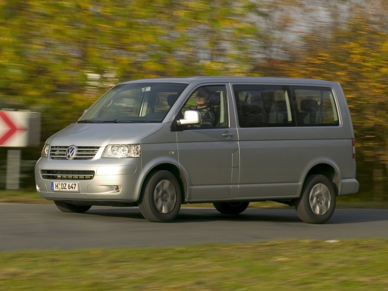 Volkswagen Caravelle 2003 - 2009