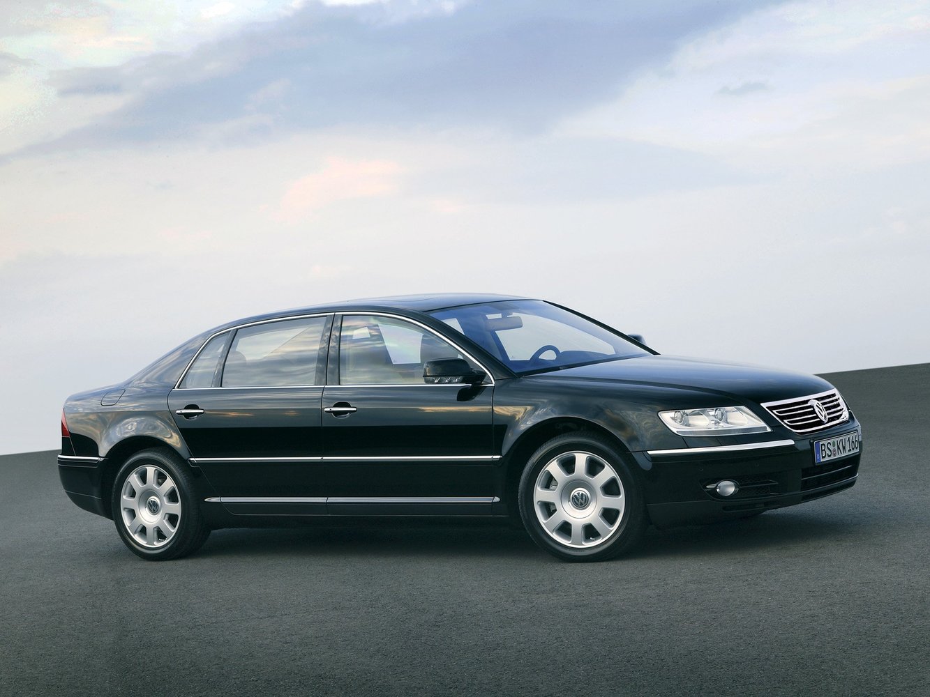 Volkswagen Phaeton 2002 - 2010