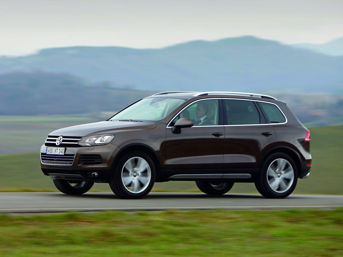 Volkswagen Touareg 2010 - 2014