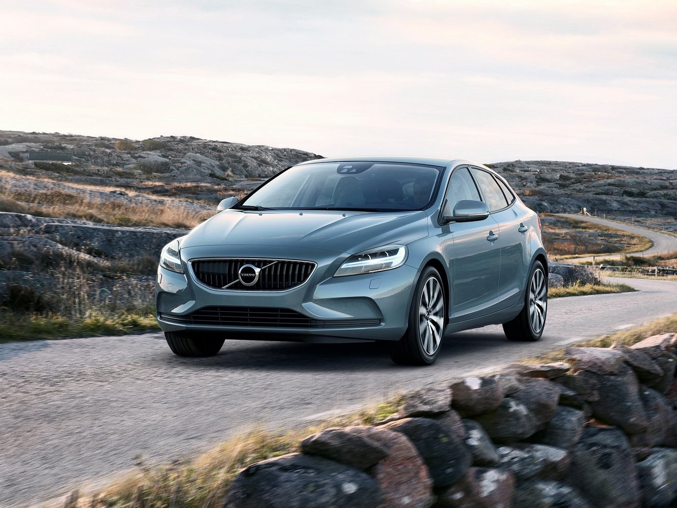Volvo V40 2016 