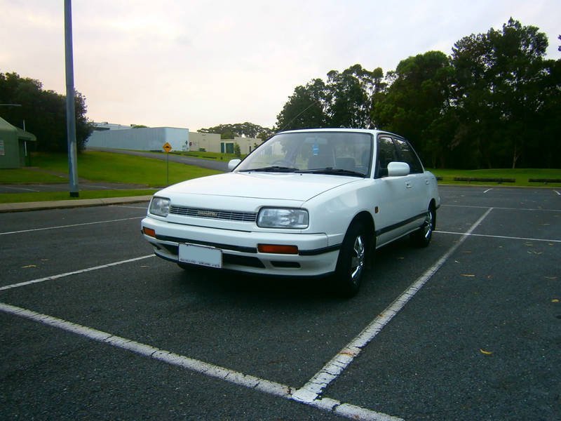 daihatsu Daihatsu Applause