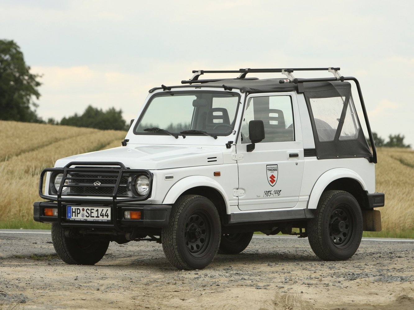 suzuki Suzuki Samurai