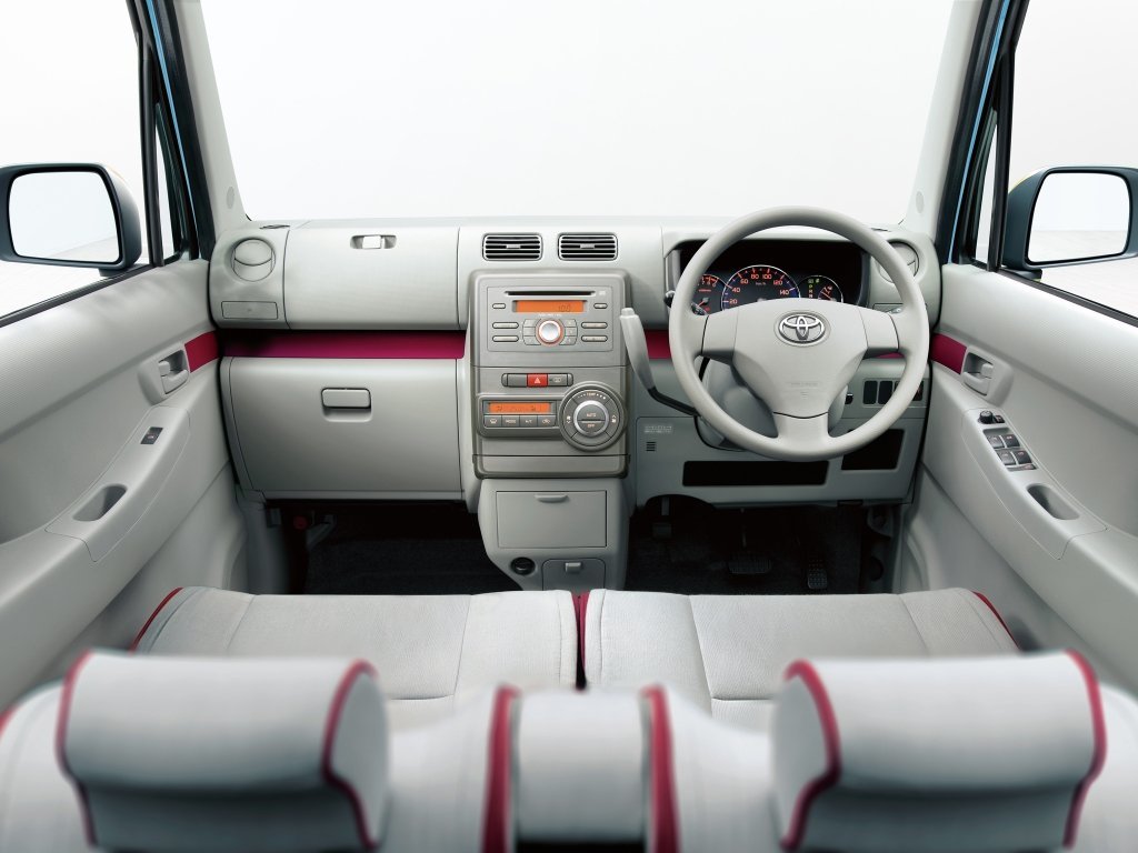 toyota Toyota Pixis Space