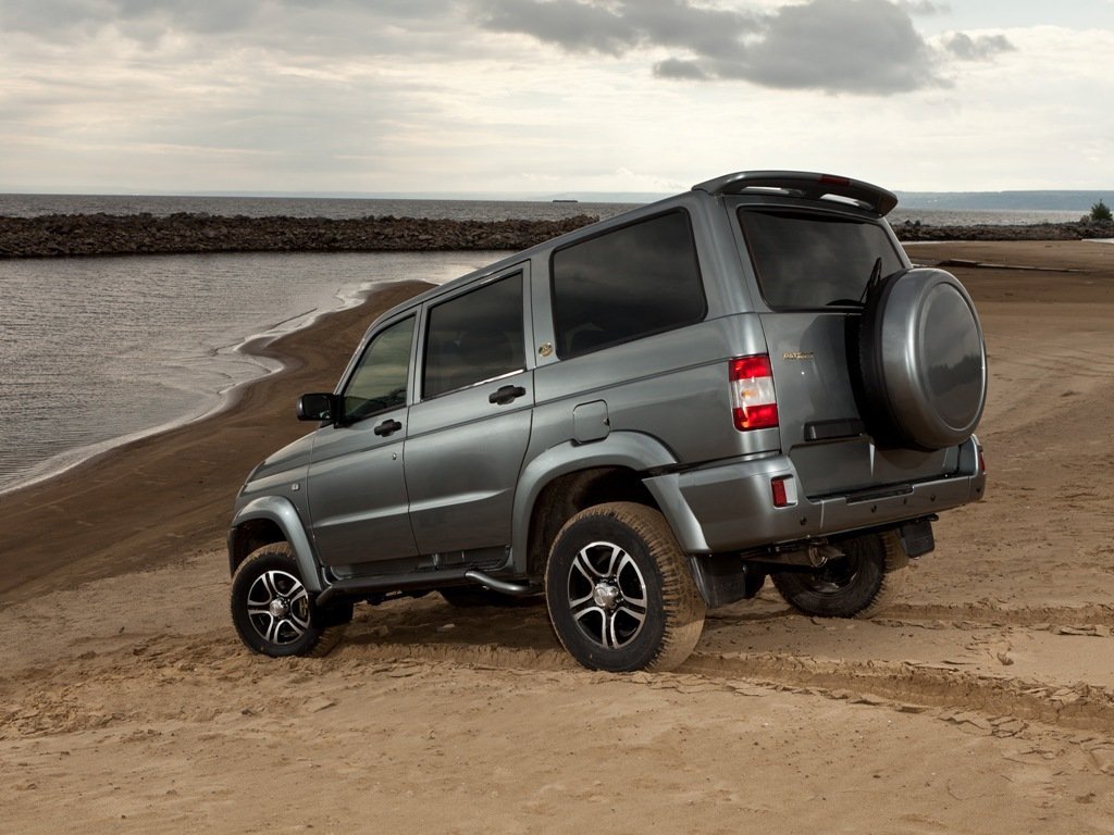 uaz UAZ Patriot